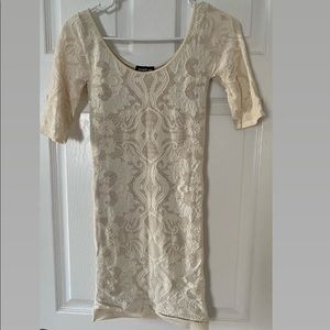 Bebe sexy bodycon lace dress